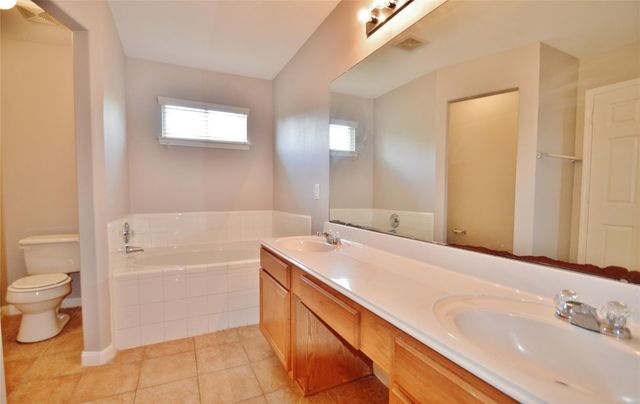 13831 Hillingdale Lane, Houston, TX 77070