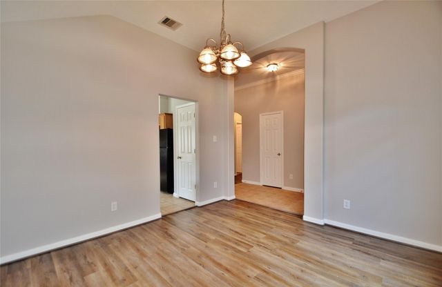 13831 Hillingdale Lane, Houston, TX 77070