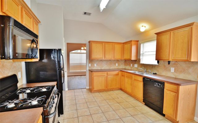 13831 Hillingdale Lane, Houston, TX 77070