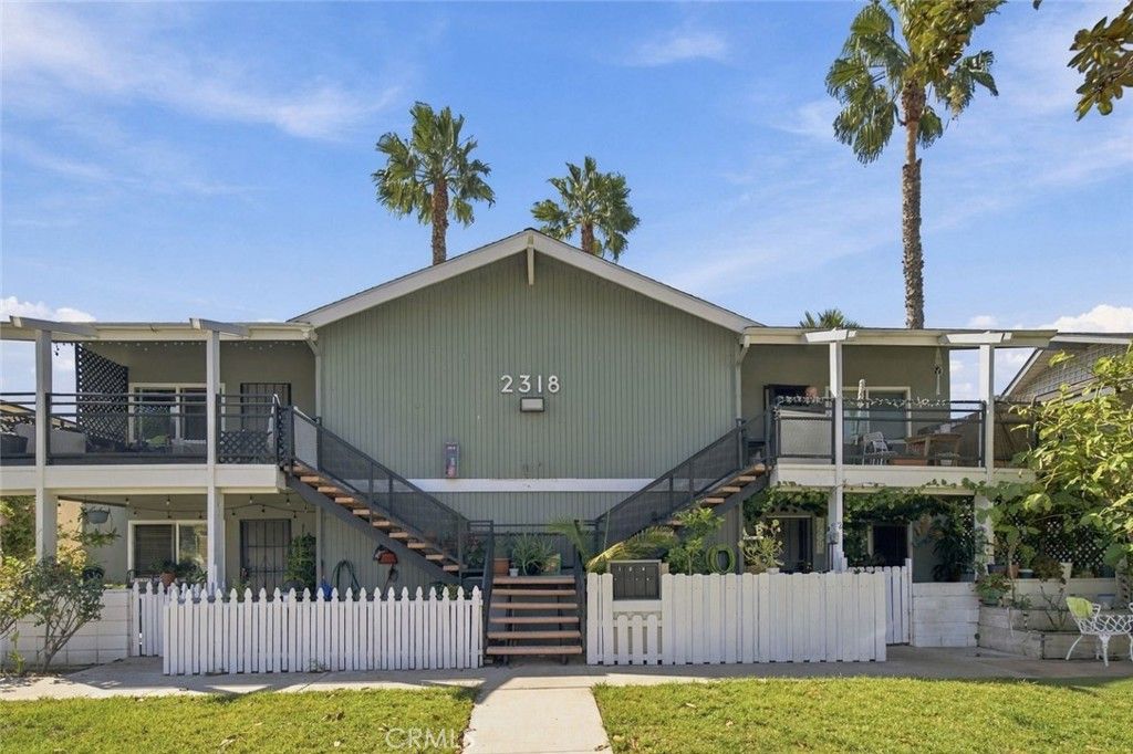 2318 W Greenacre, Anaheim, CA 92801 — exterior