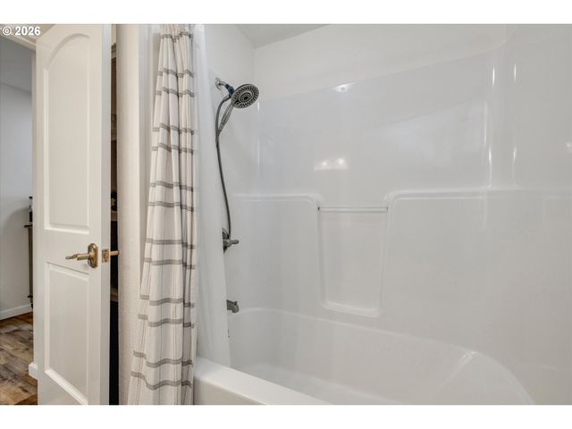 412 DIMICK St, Oregon City, OR 97045