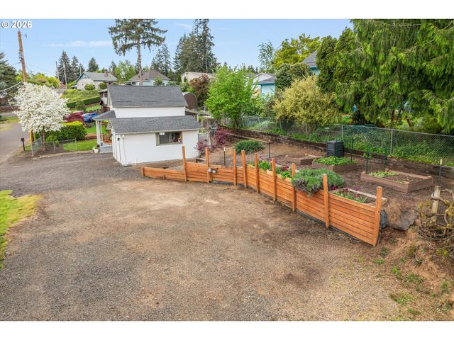 412 DIMICK St, Oregon City, OR 97045