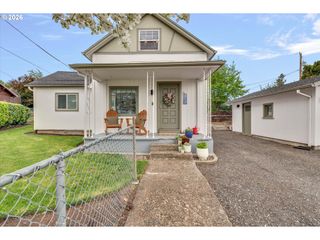 412 DIMICK St, Oregon City, OR 97045
