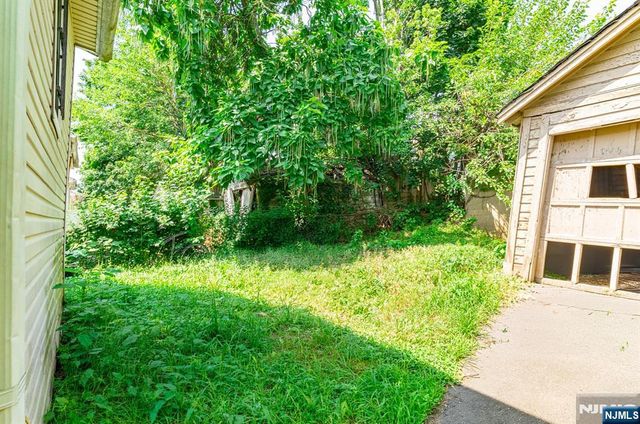 307 Isabella Avenue, Irvington, NJ 07111