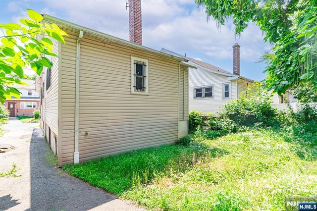 307 Isabella Avenue, Irvington, NJ 07111