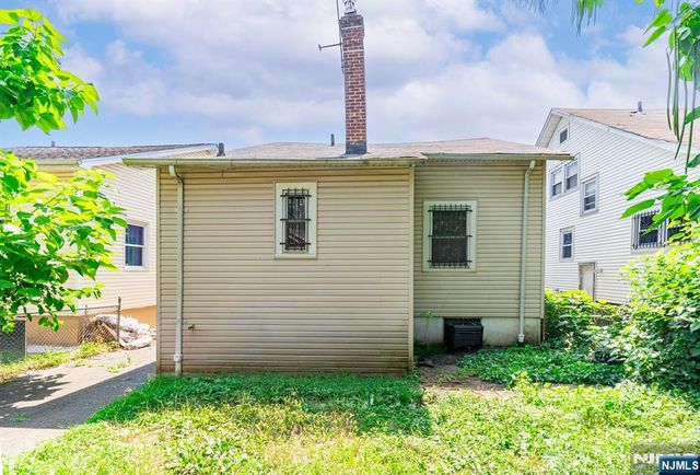 307 Isabella Avenue, Irvington, NJ 07111