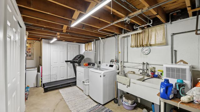 311 N Elm Avenue, Elmhurst, IL 60126