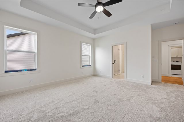 2574 Royal Oak Ridge Road, Marion, IA 52203