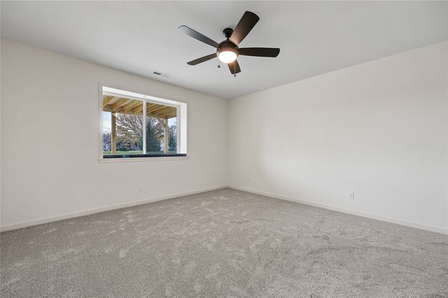 2574 Royal Oak Ridge Road, Marion, IA 52203