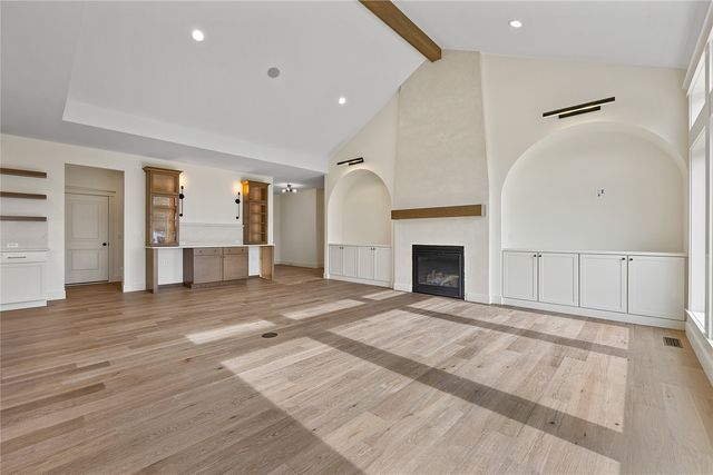 2574 Royal Oak Ridge Road, Marion, IA 52203