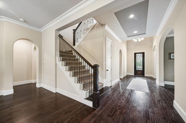 3 Tiburon Court, Spring, TX 77389