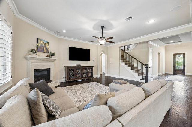3 Tiburon Court, Spring, TX 77389