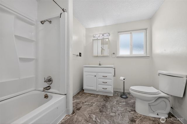 1010 Coolidge Road, Aberdeen, WA 98520