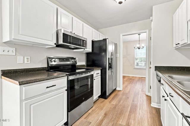 108 Bristol Court, Youngsville, NC 27596