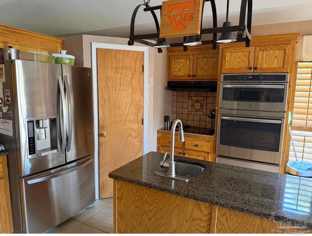 305 Shiloh Dr, Pensacola, FL 32503