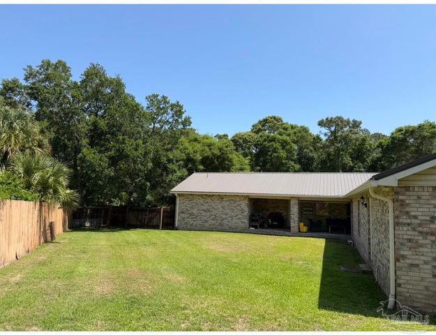 305 Shiloh Dr, Pensacola, FL 32503
