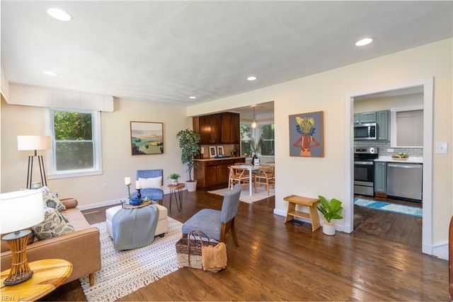 143 Robinson RD, Hampton, VA 23661