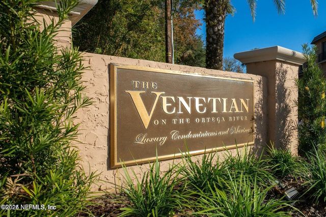 5375 ORTEGA FARMS Boulevard, 408, Jacksonville, FL 32210