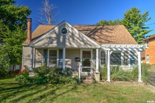 3313 N PEORIA Avenue, Peoria, IL 61603