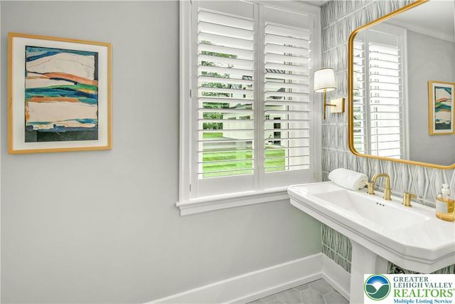 1803 Apple Tree Lane, Lower Saucon Twp, PA 18015