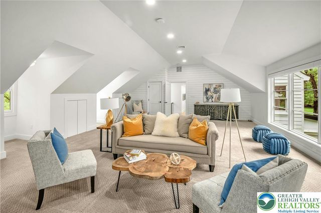 1803 Apple Tree Lane, Lower Saucon Twp, PA 18015