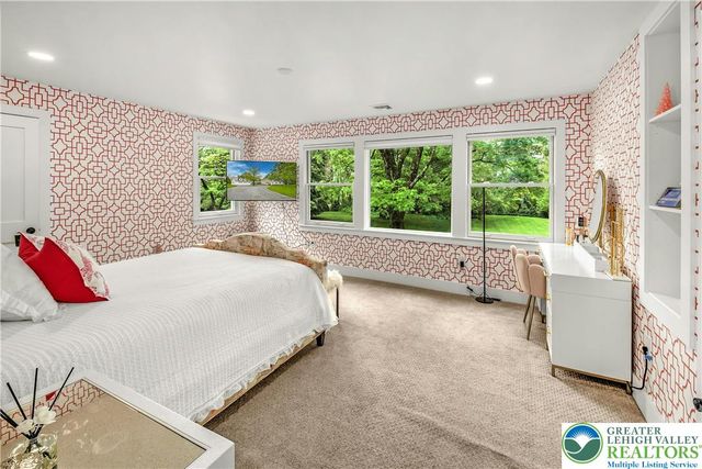 1803 Apple Tree Lane, Lower Saucon Twp, PA 18015