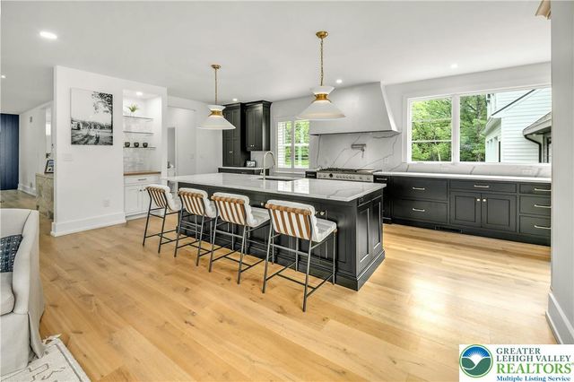 1803 Apple Tree Lane, Lower Saucon Twp, PA 18015