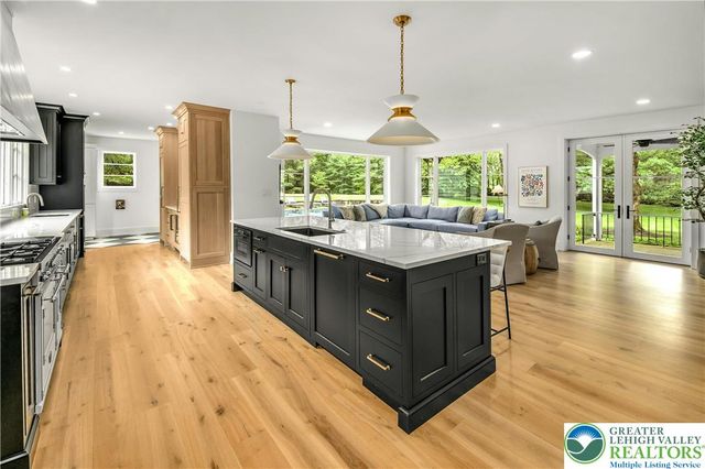 1803 Apple Tree Lane, Lower Saucon Twp, PA 18015