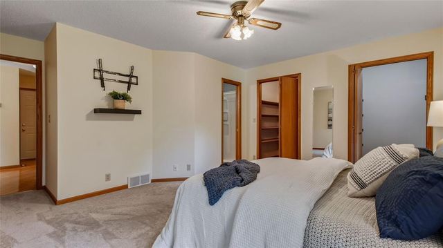 415 Hewitt Street, Eau Claire, WI 54703