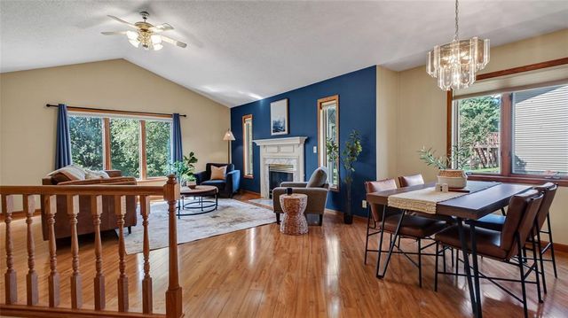 415 Hewitt Street, Eau Claire, WI 54703