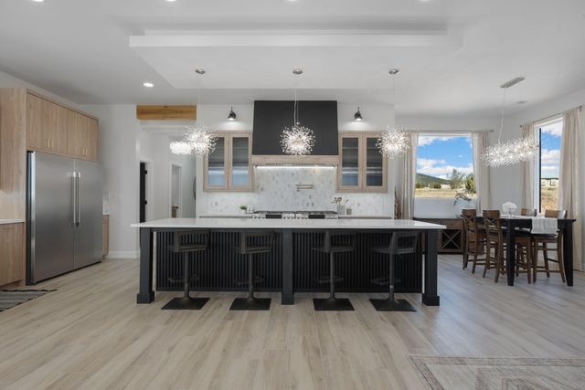 16 Eastside Loop, Sandia Park, NM 87047