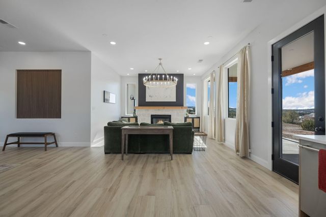 16 Eastside Loop, Sandia Park, NM 87047