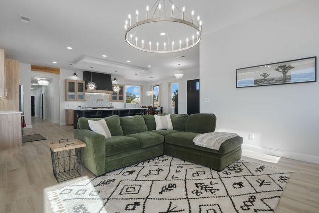 16 Eastside Loop, Sandia Park, NM 87047