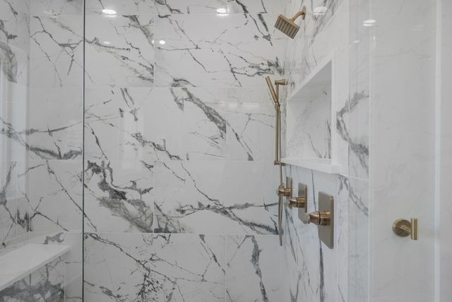 16 Eastside Loop, Sandia Park, NM 87047