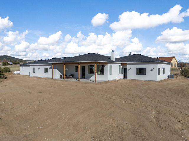 16 Eastside Loop, Sandia Park, NM 87047