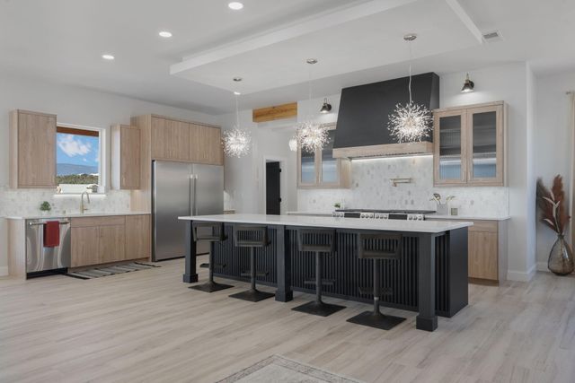 16 Eastside Loop, Sandia Park, NM 87047