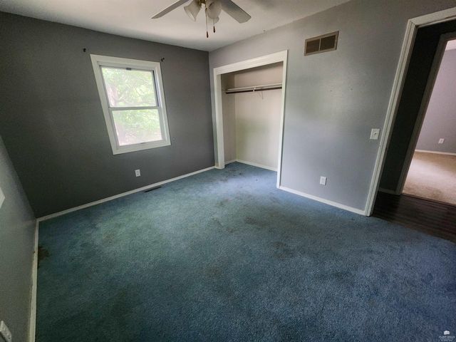 1900 Violet Circle, Manhattan, KS 66502