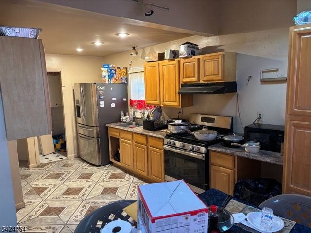 20 Whittlesey Ave, West Orange Twp., NJ 07052