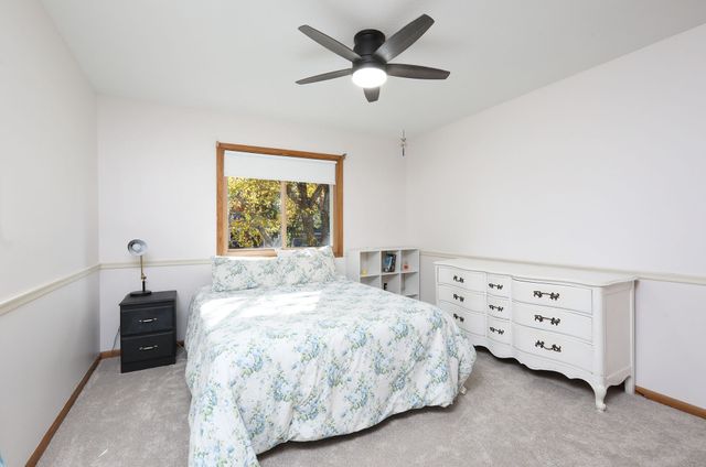 5101 Dakota Drive, West Des Moines, IA 50265