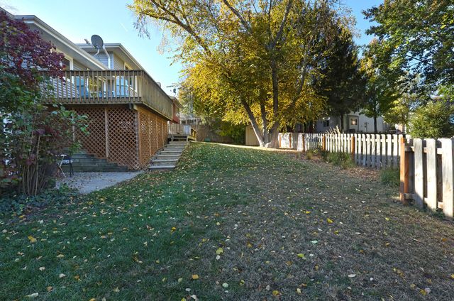 5101 Dakota Drive, West Des Moines, IA 50265