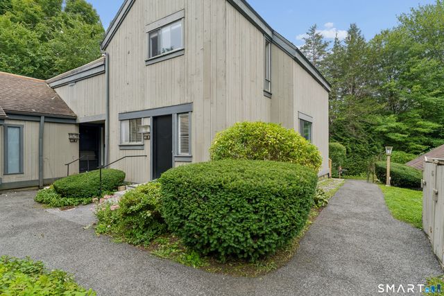 40 Heritage Village F, Southbury, CT 06488