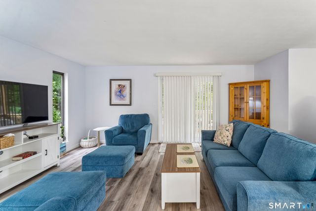 40 Heritage Village F, Southbury, CT 06488