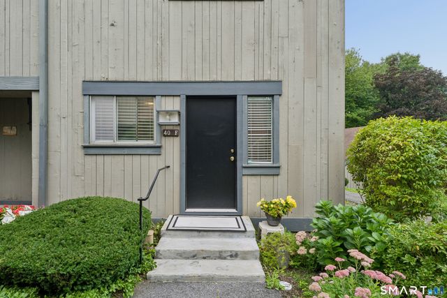 40 Heritage Village F, Southbury, CT 06488