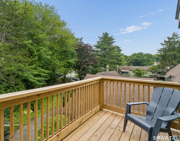 40 Heritage Village F, Southbury, CT 06488