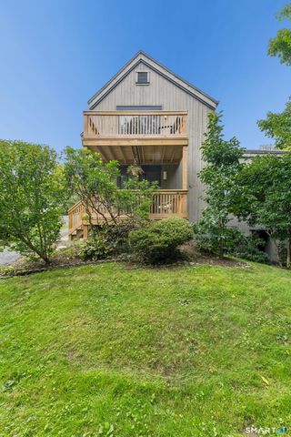 40 Heritage Village F, Southbury, CT 06488