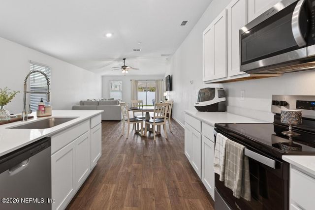 2500 FALLING STAR Lane, Green Cove Springs, FL 32043