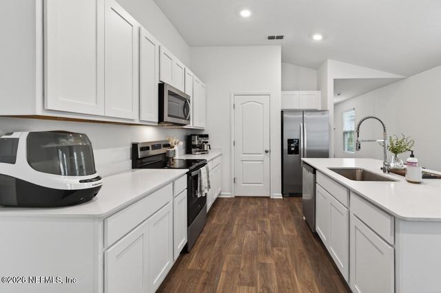 2500 FALLING STAR Lane, Green Cove Springs, FL 32043