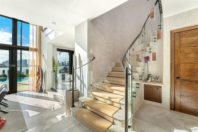 34 W Dilido Drive, Miami Beach, FL 33139