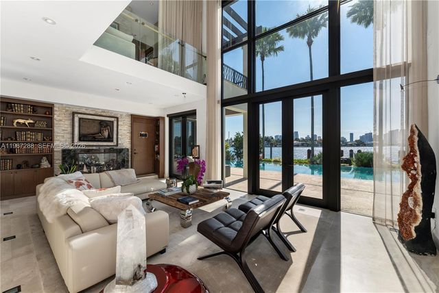 34 W Dilido Drive, Miami Beach, FL 33139