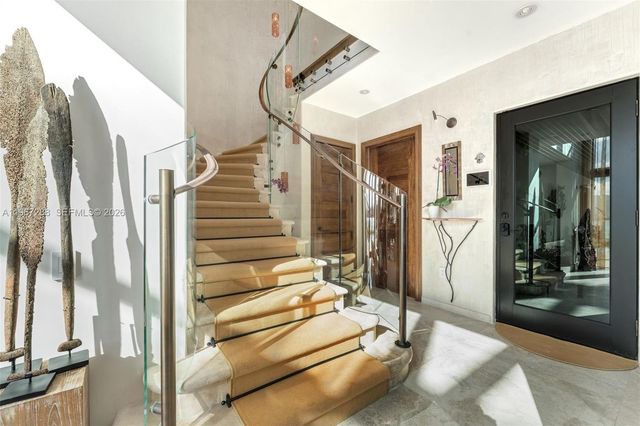 34 W Dilido Drive, Miami Beach, FL 33139